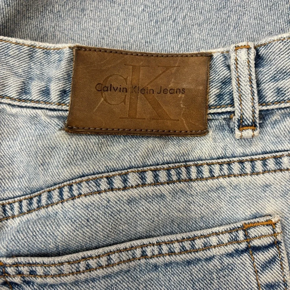 CALVIN KLEIN Vintage USA Western Men's 33 Cut-Off Light Blue Denim Jean Shorts